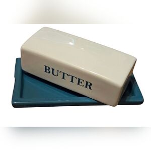 Mainstays Farmhouse Turquoise White Ceramic Butter Dish 7x4" base